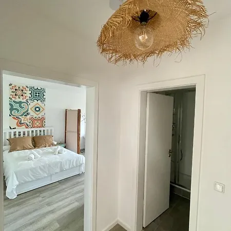 Modern & Cozy Studio At Isar